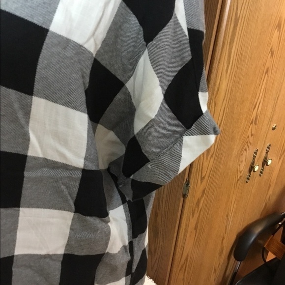 ROCK & Republic XXL black gray white plaid short sleeve blouse - Picture 5 of 11